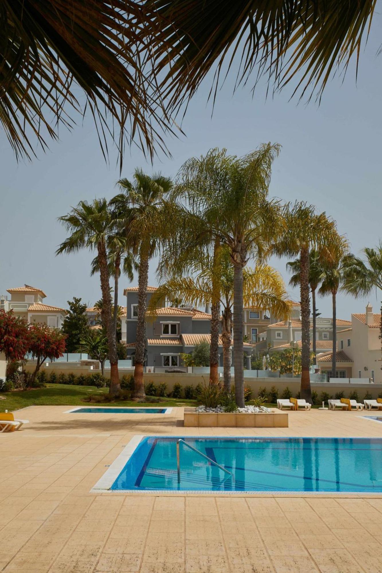 アルブフェイラCasa Terra With Pool & Free Wifiアパートメント エクステリア 写真